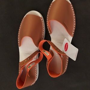 Sold - BNIB Havaianas flatform espadrilles beach flats boho